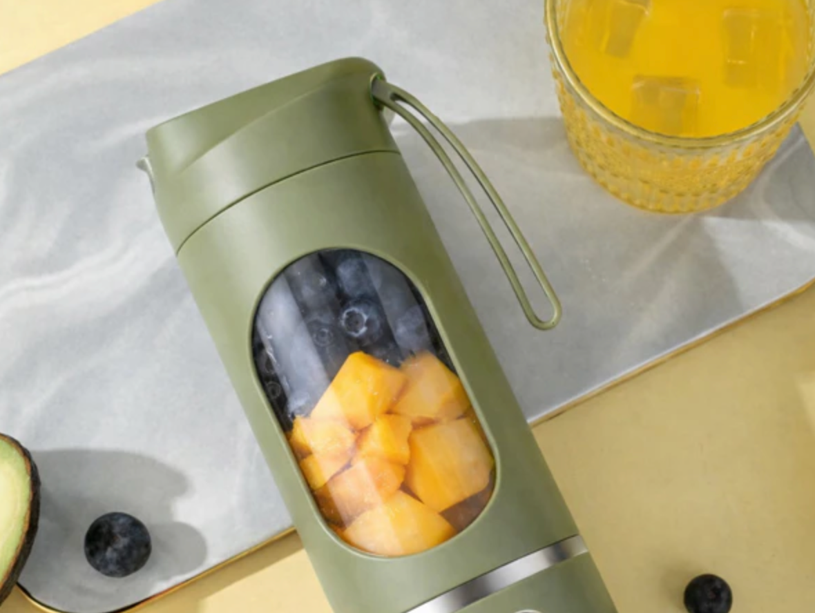 Portable USB-C Smoothie Blender — Wireless Mini Juicer 500ml